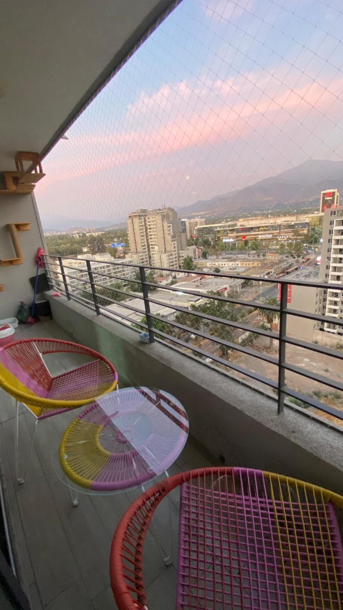 Ddepartamento Comodo Cerca Del Metro Apartamento Santiago de Chile